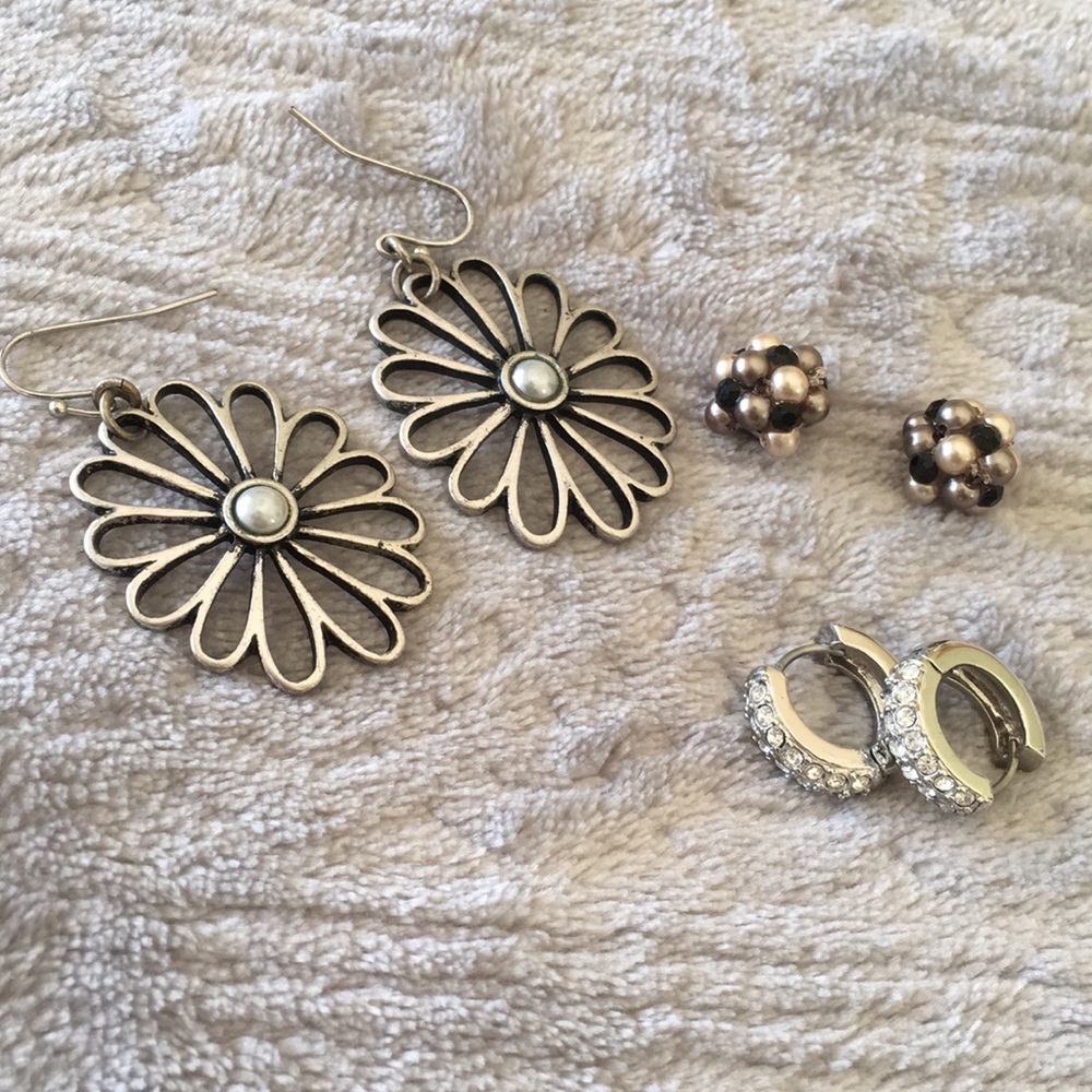 Lia Sophia Lot